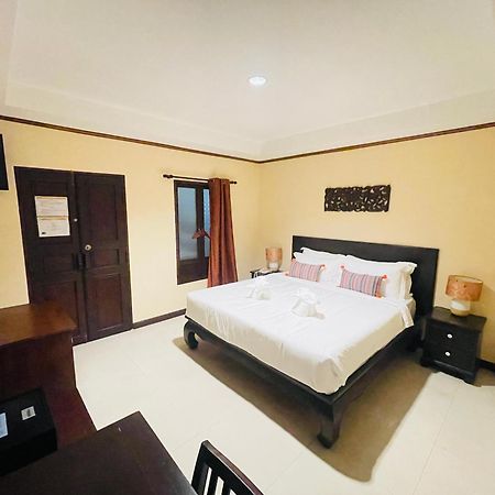 Na Thapae Chiangmai Hotel Чиангмай Экстерьер фото