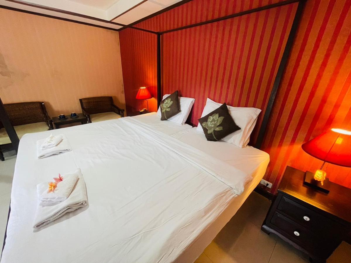 Na Thapae Chiangmai Hotel Чиангмай Экстерьер фото