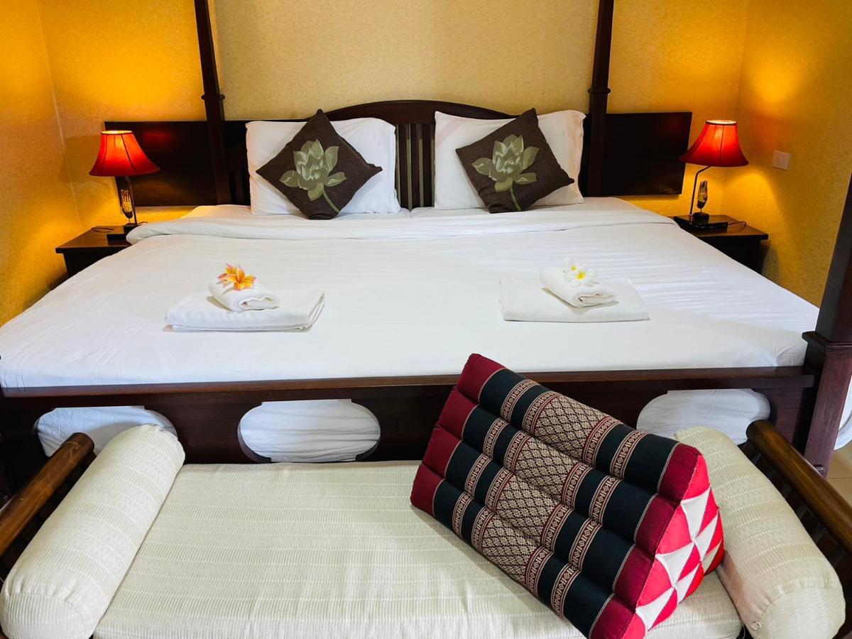 Na Thapae Chiangmai Hotel Чиангмай Экстерьер фото