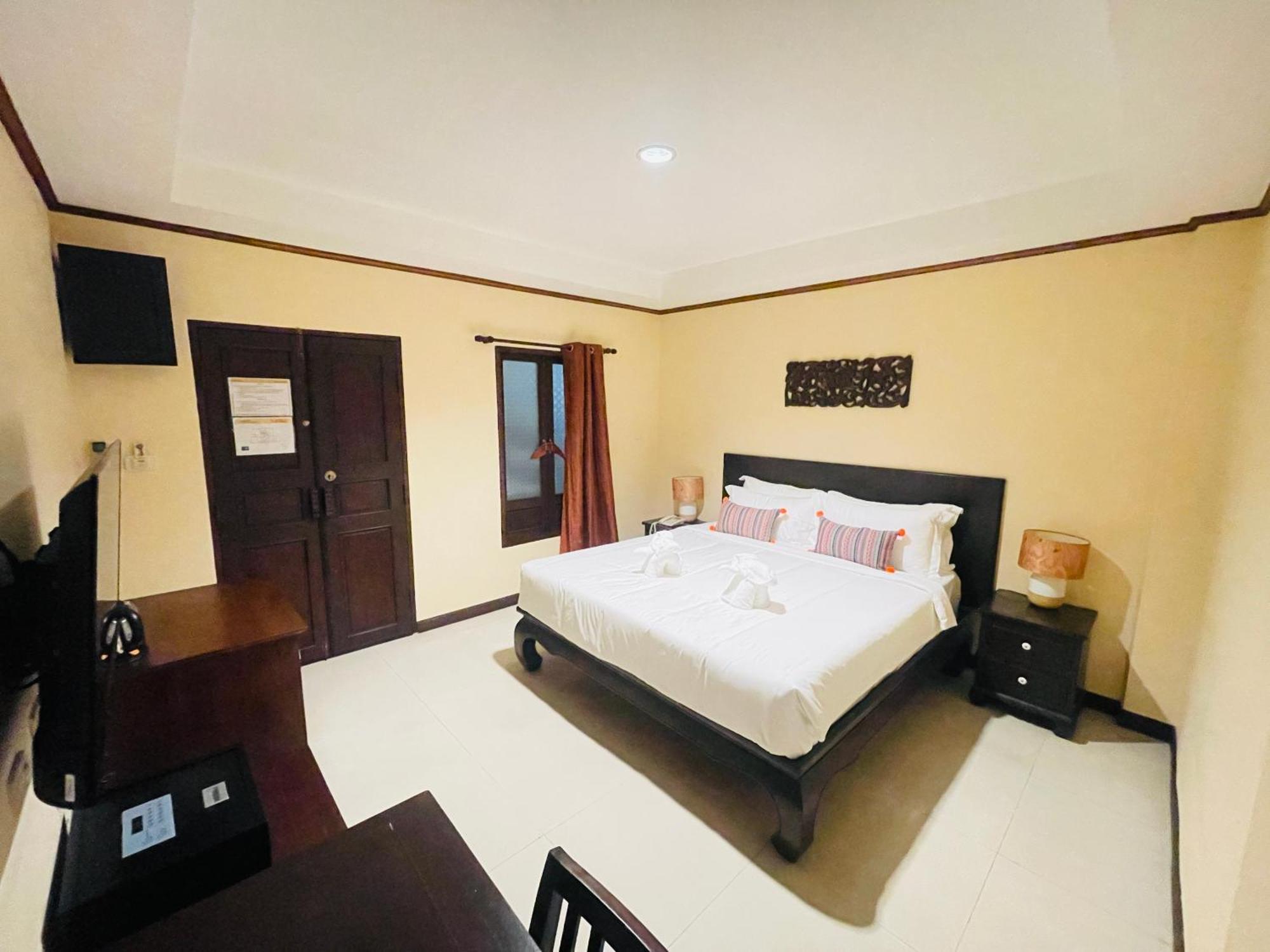 Na Thapae Chiangmai Hotel Чиангмай Экстерьер фото