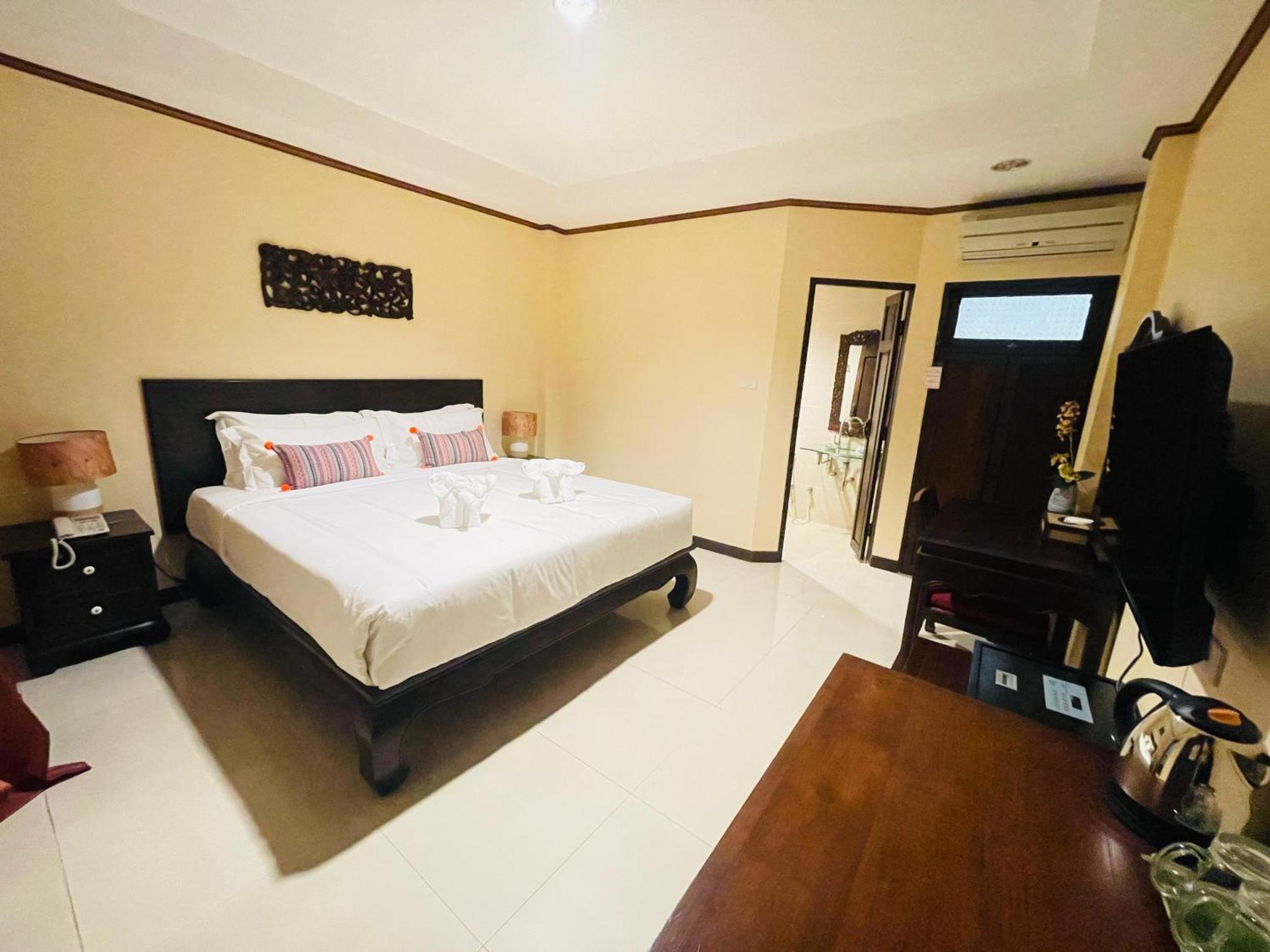 Na Thapae Chiangmai Hotel Чиангмай Экстерьер фото