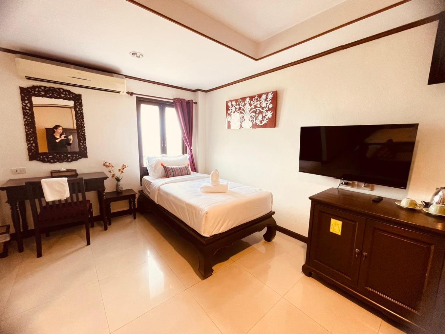 Na Thapae Chiangmai Hotel Чиангмай Экстерьер фото