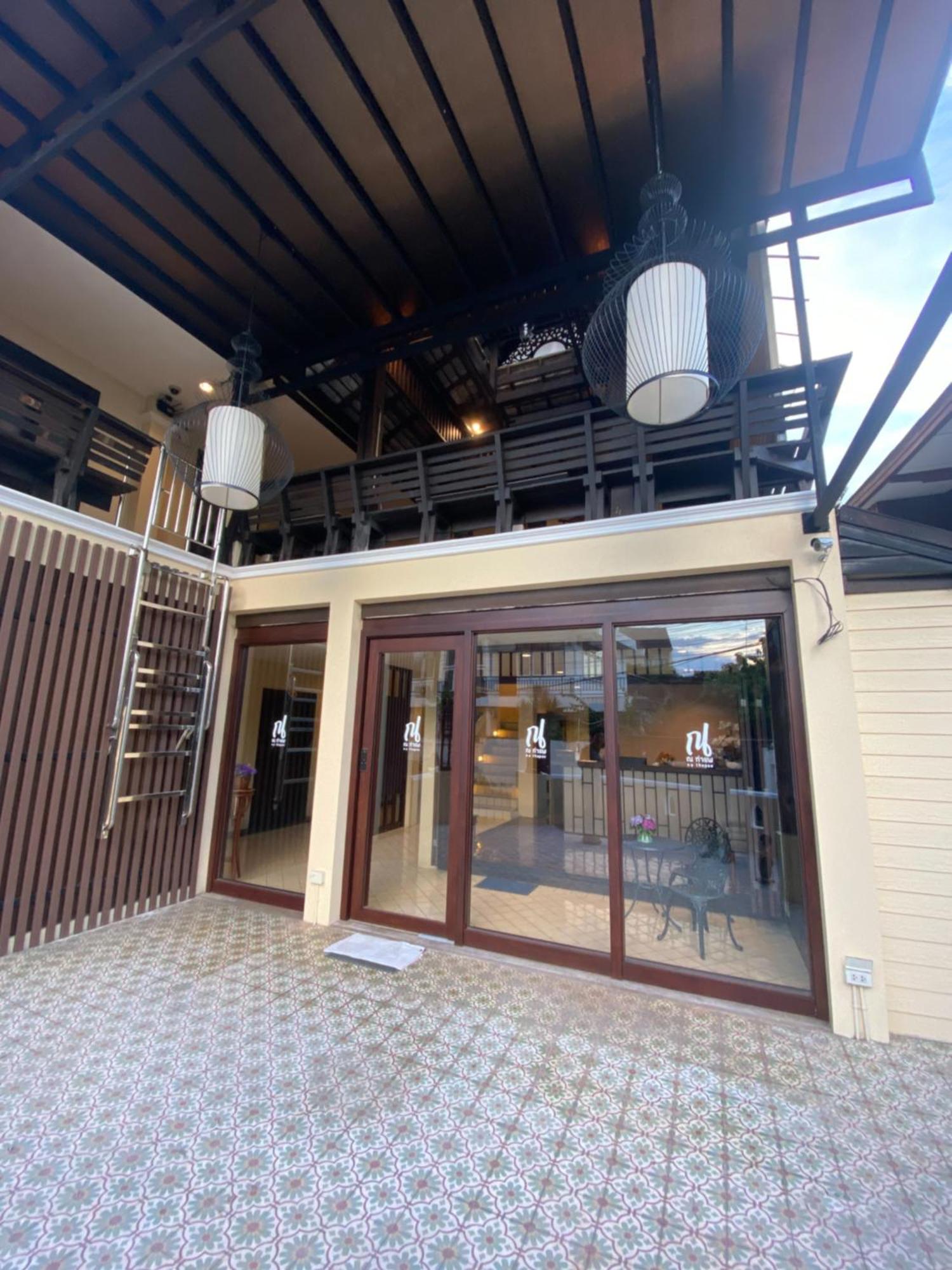 Na Thapae Chiangmai Hotel Чиангмай Экстерьер фото
