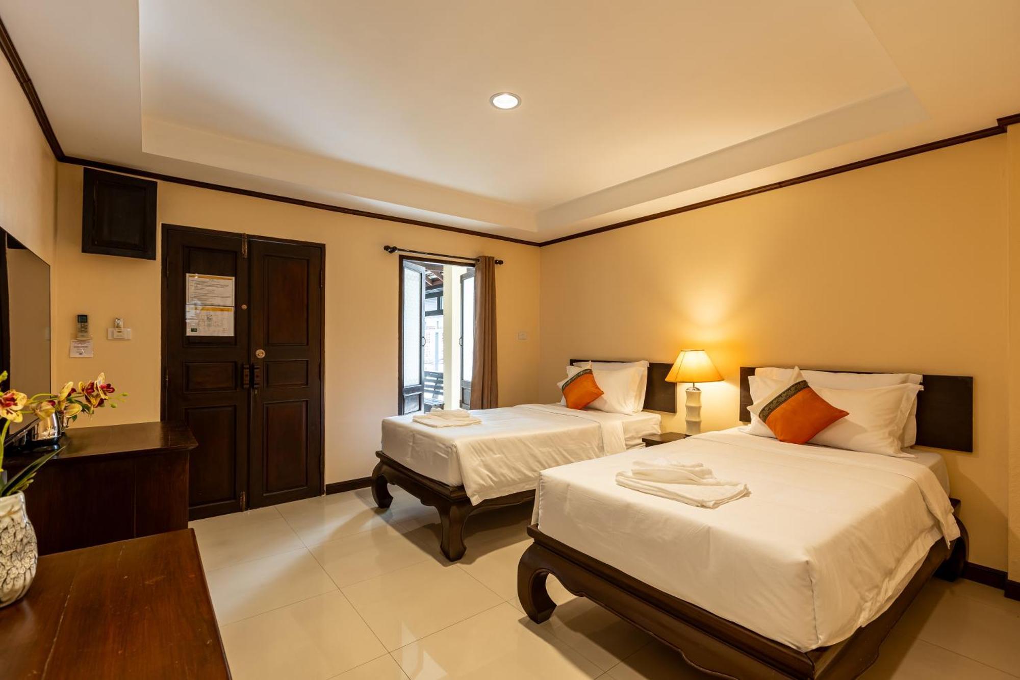 Na Thapae Chiangmai Hotel Чиангмай Экстерьер фото