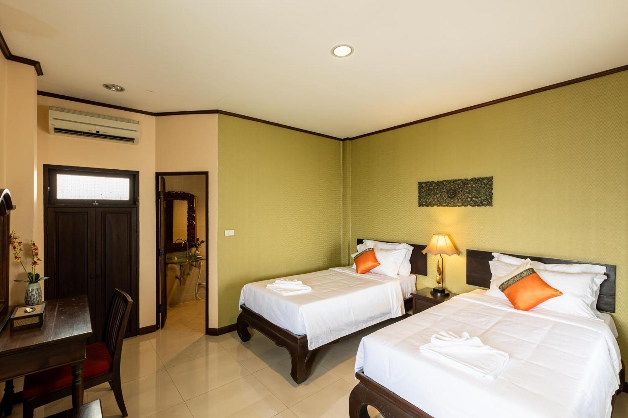 Na Thapae Chiangmai Hotel Чиангмай Экстерьер фото