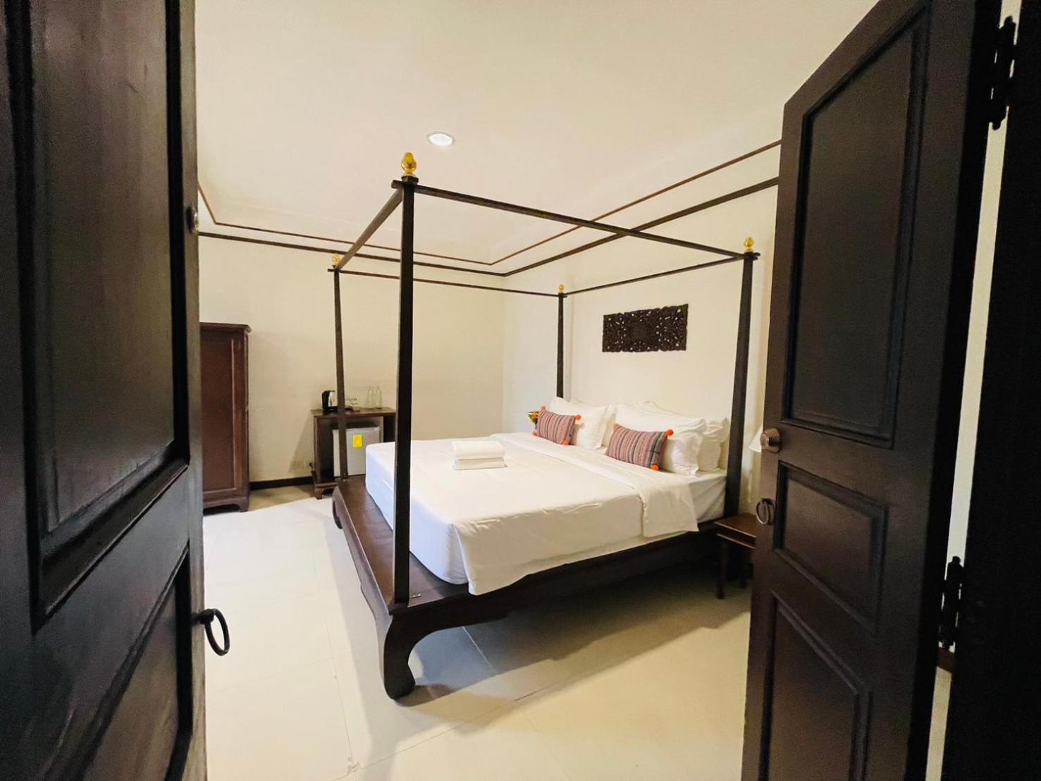 Na Thapae Chiangmai Hotel Чиангмай Экстерьер фото